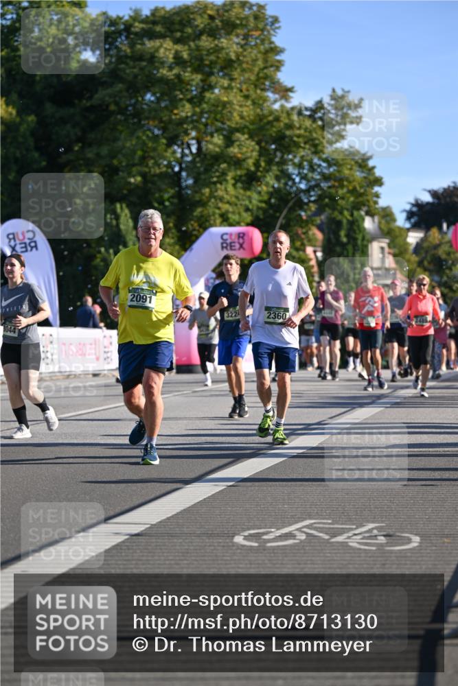 07.09.2025 - BARMER Alsterlauf Dr. Thomas Lammeyer http://msf.ph/oto/8713130 07.09.2025 09:44:08 Laufen 8044, 2091, 2360 meine-sportfotos.de