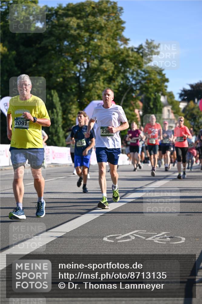 07.09.2025 - BARMER Alsterlauf Dr. Thomas Lammeyer http://msf.ph/oto/8713135 07.09.2025 09:44:09 Laufen 2091, 236 meine-sportfotos.de