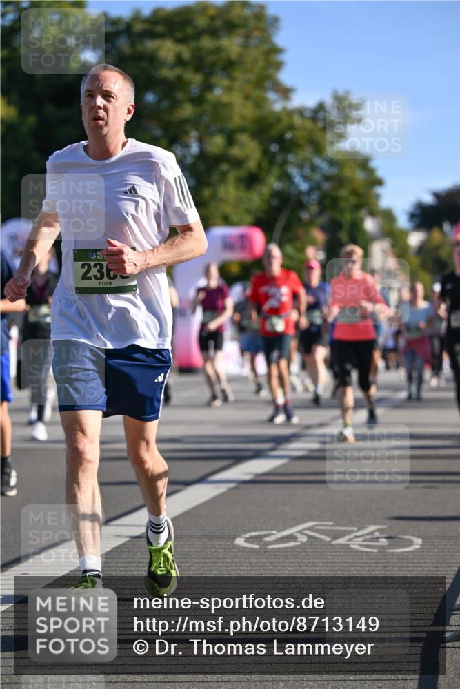 07.09.2025 - BARMER Alsterlauf Dr. Thomas Lammeyer http://msf.ph/oto/8713149 07.09.2025 09:44:11 Laufen 236 meine-sportfotos.de