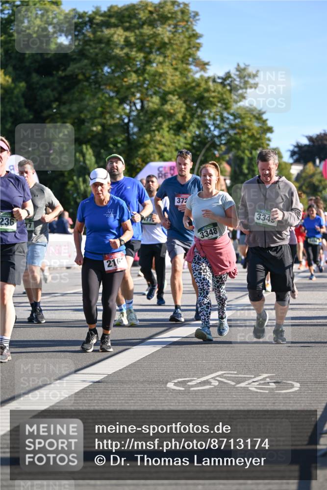 07.09.2025 - BARMER Alsterlauf Dr. Thomas Lammeyer http://msf.ph/oto/8713174 07.09.2025 09:44:15 Laufen 236, 77, 377, 216, 3348, 334 meine-sportfotos.de
