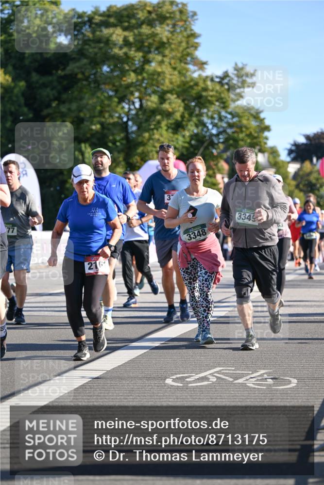 07.09.2025 - BARMER Alsterlauf Dr. Thomas Lammeyer http://msf.ph/oto/8713175 07.09.2025 09:44:16 Laufen 77, 2161, 3, 3348, 3349, 63 meine-sportfotos.de