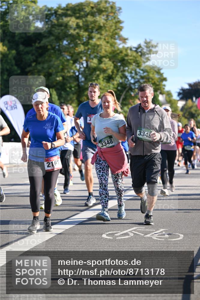 07.09.2025 - BARMER Alsterlauf Dr. Thomas Lammeyer http://msf.ph/oto/8713178 07.09.2025 09:44:16 Laufen 222, 3, 2161, 3348, 3349 meine-sportfotos.de