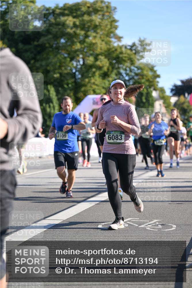 07.09.2025 - BARMER Alsterlauf Dr. Thomas Lammeyer http://msf.ph/oto/8713194 07.09.2025 09:44:18 Laufen 3109, 6083 meine-sportfotos.de