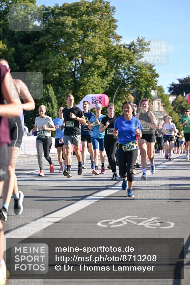 07.09.2025 - BARMER Alsterlauf Dr. Thomas Lammeyer http://msf.ph/oto/8713208 07.09.2025 09:44:21 Laufen 881, 37, 4659, 248, 8228, 6033, 508, 9229, 8404 meine-sportfotos.de
