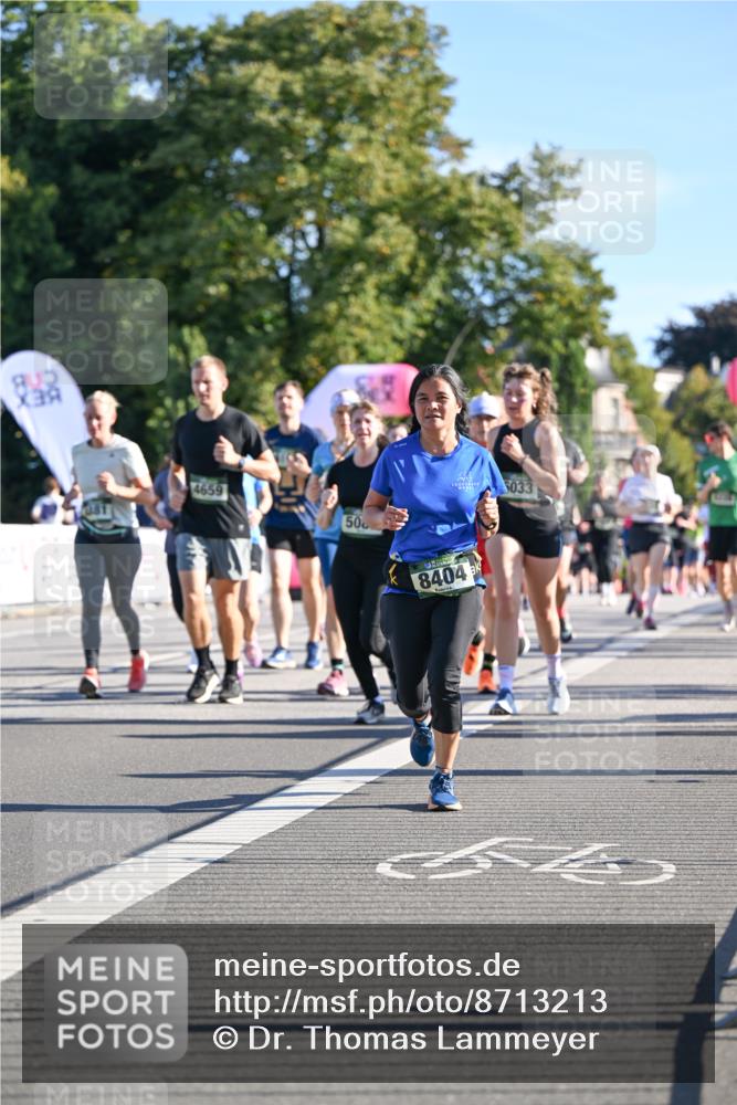 07.09.2025 - BARMER Alsterlauf Dr. Thomas Lammeyer http://msf.ph/oto/8713213 07.09.2025 09:44:21 Laufen 4659, 50, 8404, 033 meine-sportfotos.de