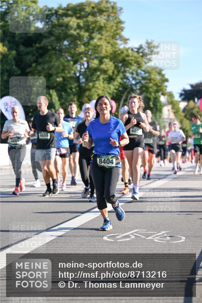 07.09.2025 - BARMER Alsterlauf Dr. Thomas Lammeyer http://msf.ph/oto/8713216 07.09.2025 09:44:22 Laufen 4659, 27, 8404, 603 meine-sportfotos.de