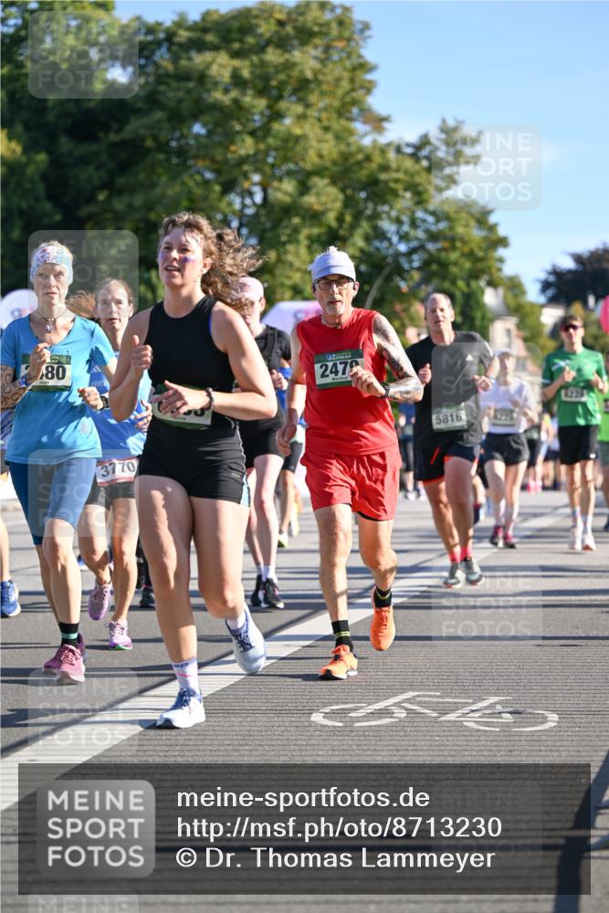 07.09.2025 - BARMER Alsterlauf Dr. Thomas Lammeyer http://msf.ph/oto/8713230 07.09.2025 09:44:24 Laufen 80, 2479, 3770, 5816, 8228 meine-sportfotos.de