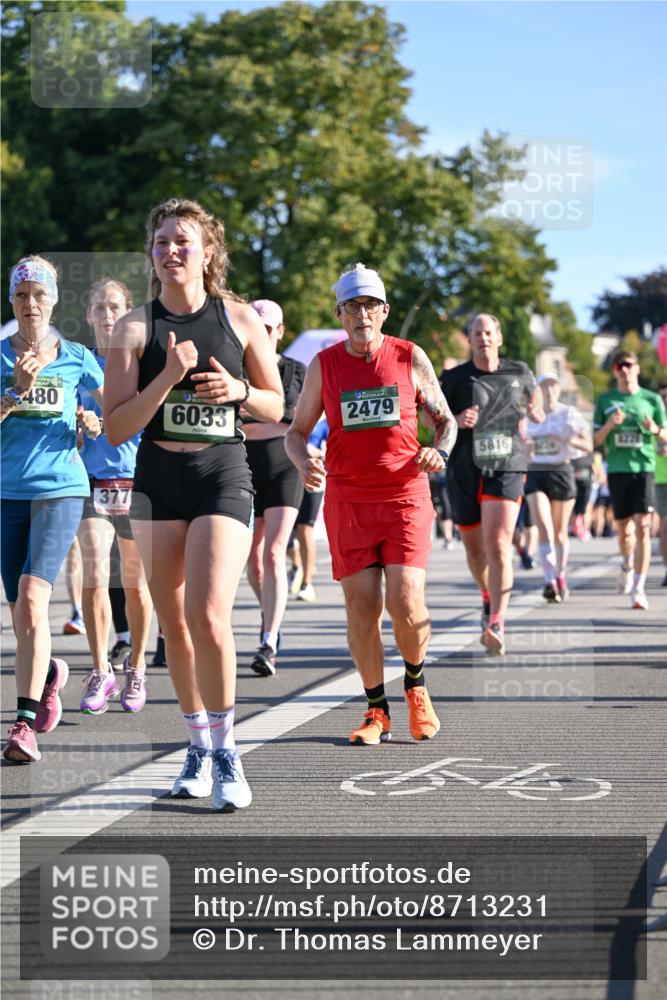 07.09.2025 - BARMER Alsterlauf Dr. Thomas Lammeyer http://msf.ph/oto/8713231 07.09.2025 09:44:24 Laufen 480, 6033, 377, 2479, 5816, 229, 1228 meine-sportfotos.de