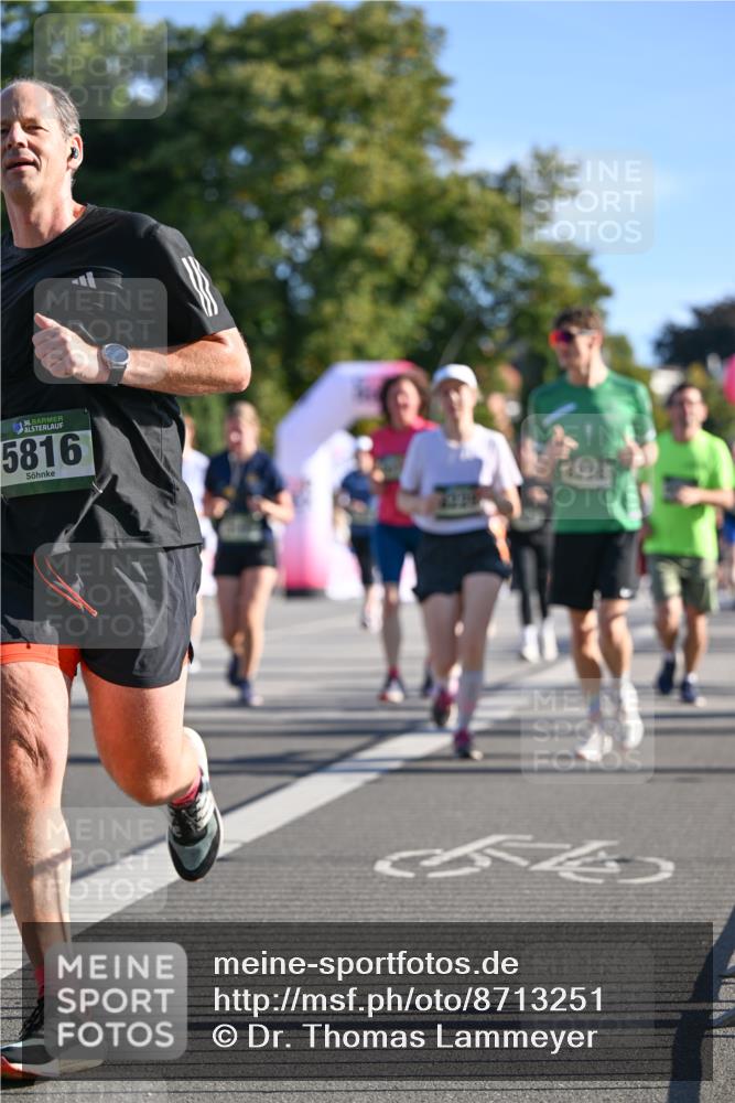 07.09.2025 - BARMER Alsterlauf Dr. Thomas Lammeyer http://msf.ph/oto/8713251 07.09.2025 09:44:27 Laufen 36, 5816, 54 meine-sportfotos.de