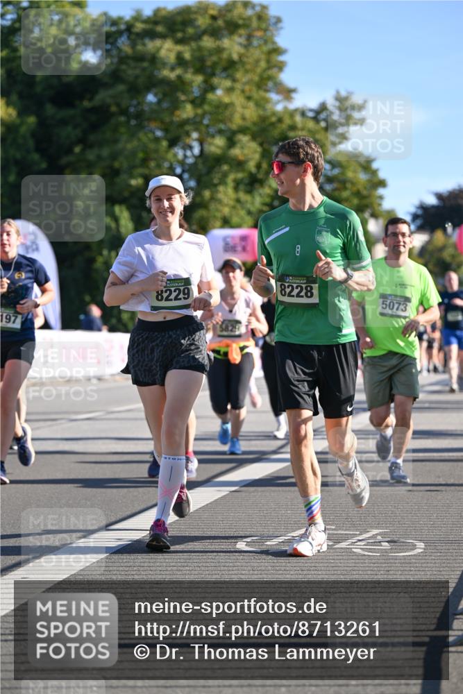 07.09.2025 - BARMER Alsterlauf Dr. Thomas Lammeyer http://msf.ph/oto/8713261 07.09.2025 09:44:28 Laufen 8, 197, 8229, 8228, 5073 meine-sportfotos.de