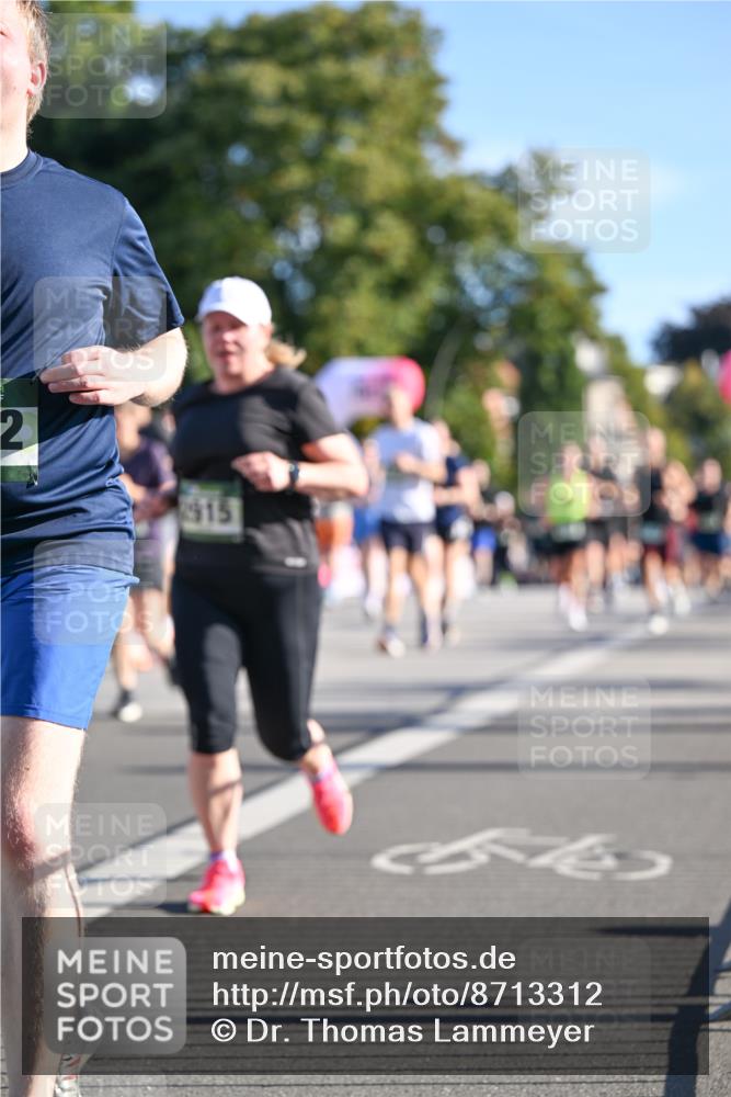 07.09.2025 - BARMER Alsterlauf Dr. Thomas Lammeyer http://msf.ph/oto/8713312 07.09.2025 09:44:37 Laufen 2, 2915 meine-sportfotos.de