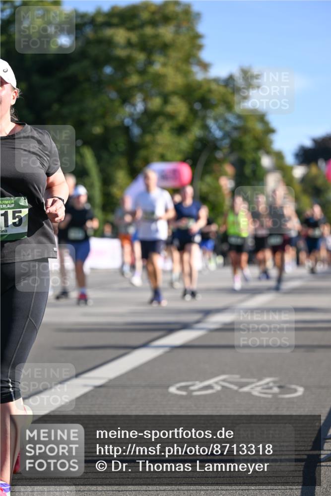 07.09.2025 - BARMER Alsterlauf Dr. Thomas Lammeyer http://msf.ph/oto/8713318 07.09.2025 09:44:38 Laufen 15 meine-sportfotos.de