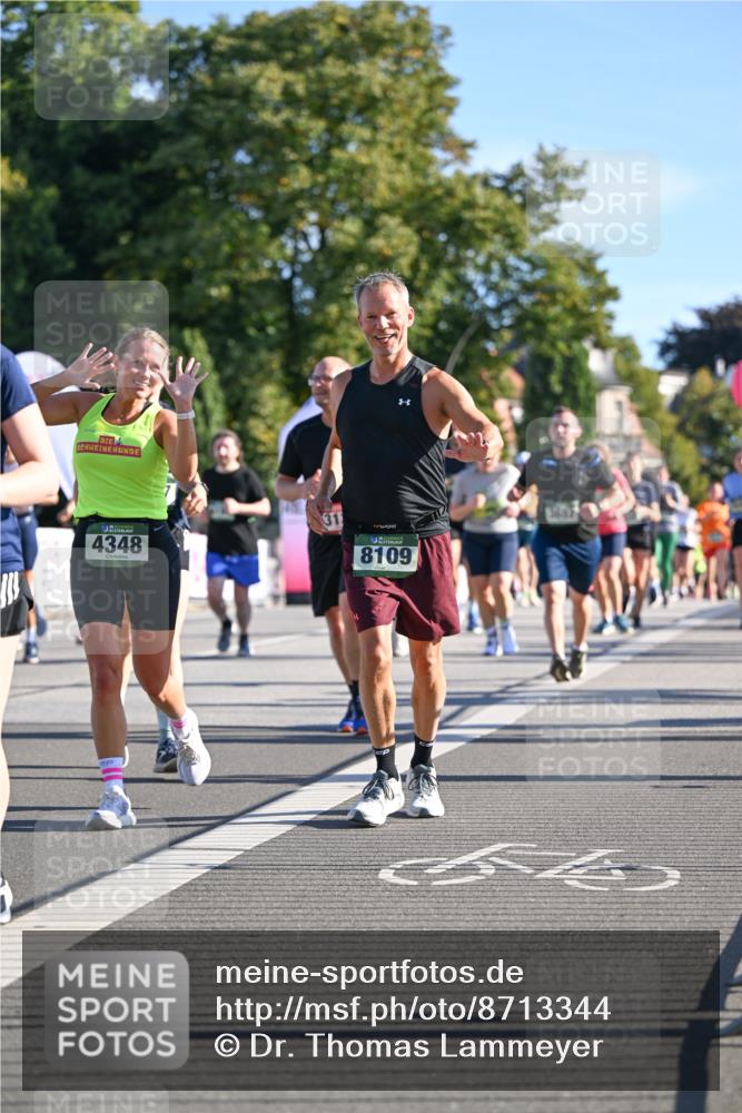 07.09.2025 - BARMER Alsterlauf Dr. Thomas Lammeyer http://msf.ph/oto/8713344 07.09.2025 09:44:42 Laufen 4348, 31, 8109 meine-sportfotos.de