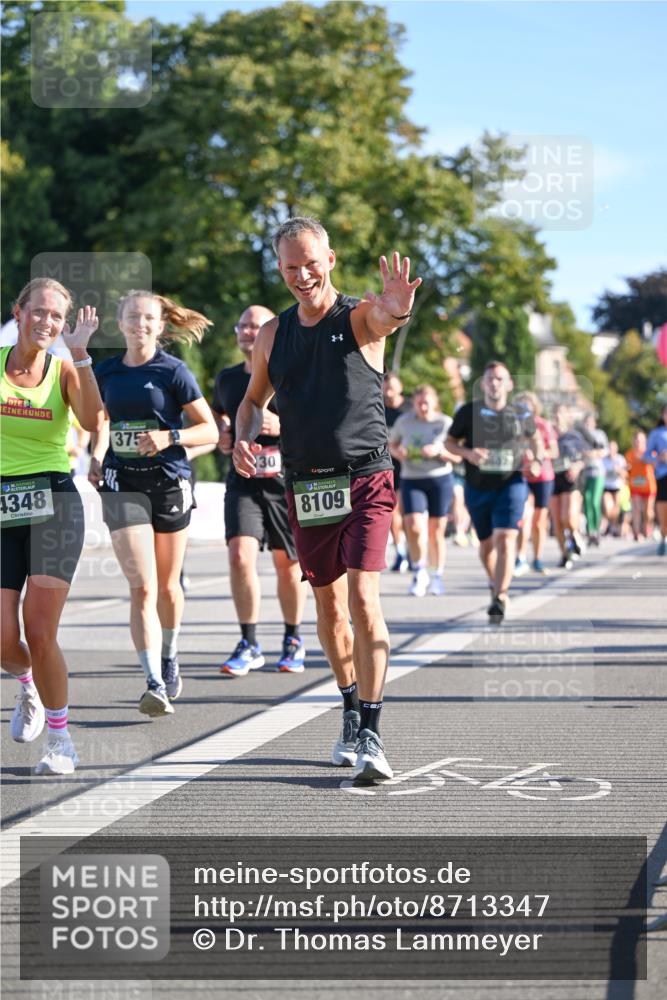 07.09.2025 - BARMER Alsterlauf Dr. Thomas Lammeyer http://msf.ph/oto/8713347 07.09.2025 09:44:43 Laufen 3, 375, 30, 10, 4348, 8109 meine-sportfotos.de