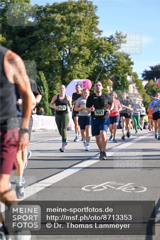 07.09.2025 - BARMER Alsterlauf Dr. Thomas Lammeyer http://msf.ph/oto/8713353 07.09.2025 09:44:44 Laufen 170, 6092, 3687 meine-sportfotos.de