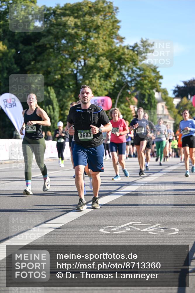 07.09.2025 - BARMER Alsterlauf Dr. Thomas Lammeyer http://msf.ph/oto/8713360 07.09.2025 09:44:45 Laufen 8170, 3687, 2805, 6092 meine-sportfotos.de
