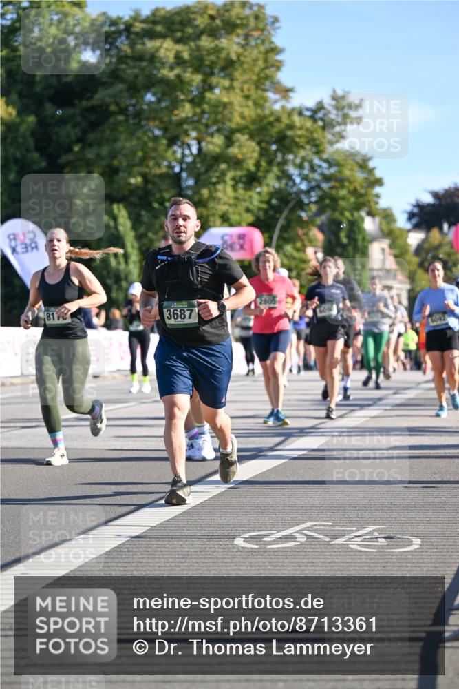 07.09.2025 - BARMER Alsterlauf Dr. Thomas Lammeyer http://msf.ph/oto/8713361 07.09.2025 09:44:45 Laufen 842, 817, 3687, 2805, 6042 meine-sportfotos.de