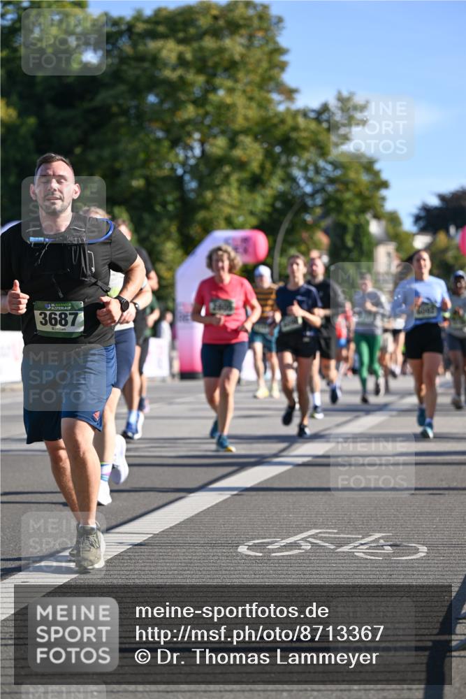 07.09.2025 - BARMER Alsterlauf Dr. Thomas Lammeyer http://msf.ph/oto/8713367 07.09.2025 09:44:46 Laufen 3687 meine-sportfotos.de