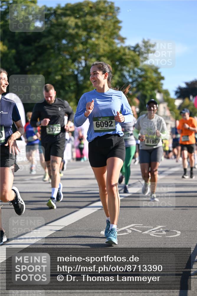 07.09.2025 - BARMER Alsterlauf Dr. Thomas Lammeyer http://msf.ph/oto/8713390 07.09.2025 09:44:50 Laufen 3732, 136, 6092, 8195 meine-sportfotos.de
