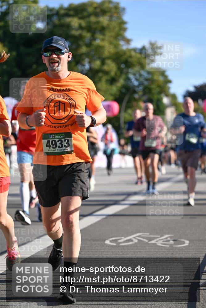 07.09.2025 - BARMER Alsterlauf Dr. Thomas Lammeyer http://msf.ph/oto/8713422 07.09.2025 09:44:55 Laufen 411, 1036, 4933 meine-sportfotos.de