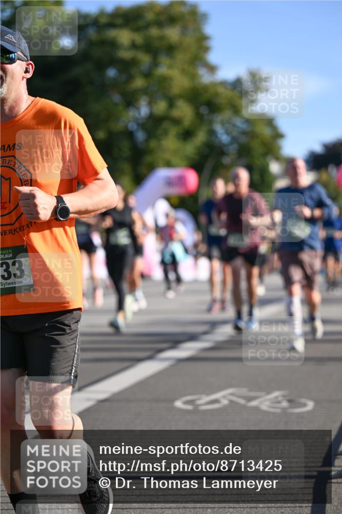 07.09.2025 - BARMER Alsterlauf Dr. Thomas Lammeyer http://msf.ph/oto/8713425 07.09.2025 09:44:55 Laufen 33, 44 meine-sportfotos.de