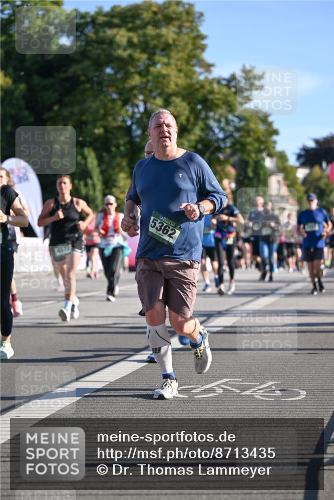 07.09.2025 - BARMER Alsterlauf Dr. Thomas Lammeyer http://msf.ph/oto/8713435 07.09.2025 09:44:57 Laufen 4872, 5362 meine-sportfotos.de