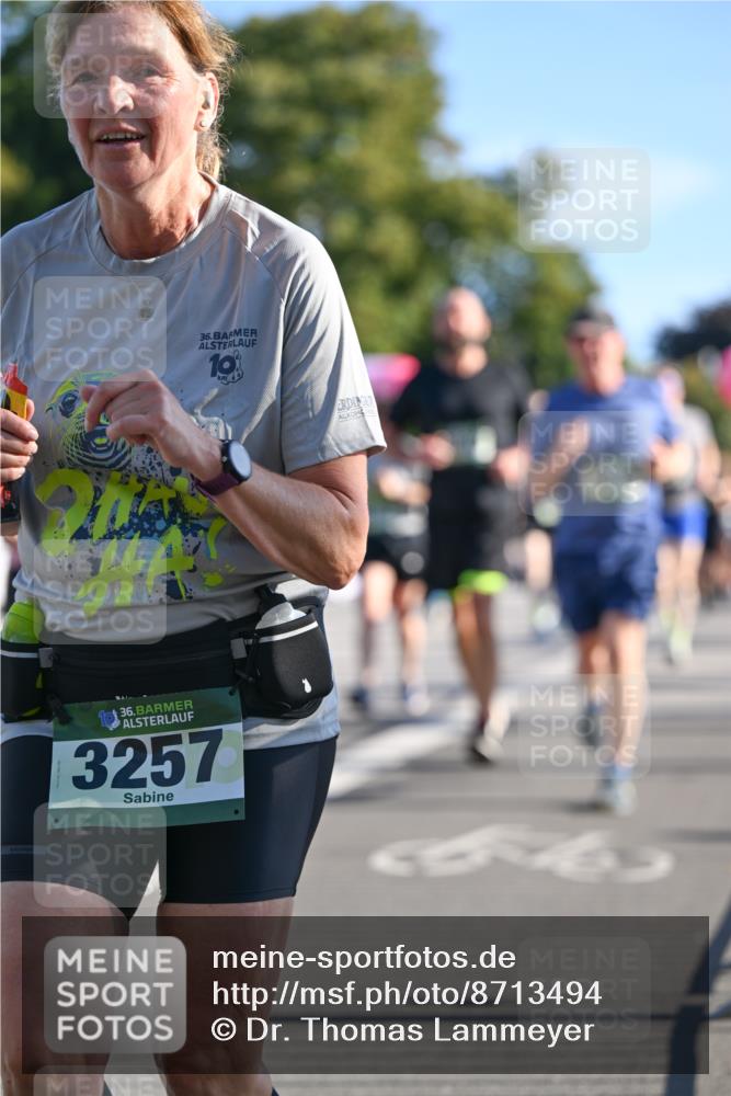 07.09.2025 - BARMER Alsterlauf Dr. Thomas Lammeyer http://msf.ph/oto/8713494 07.09.2025 09:45:07 Laufen 36, 10, 36, 3257, 6449 meine-sportfotos.de