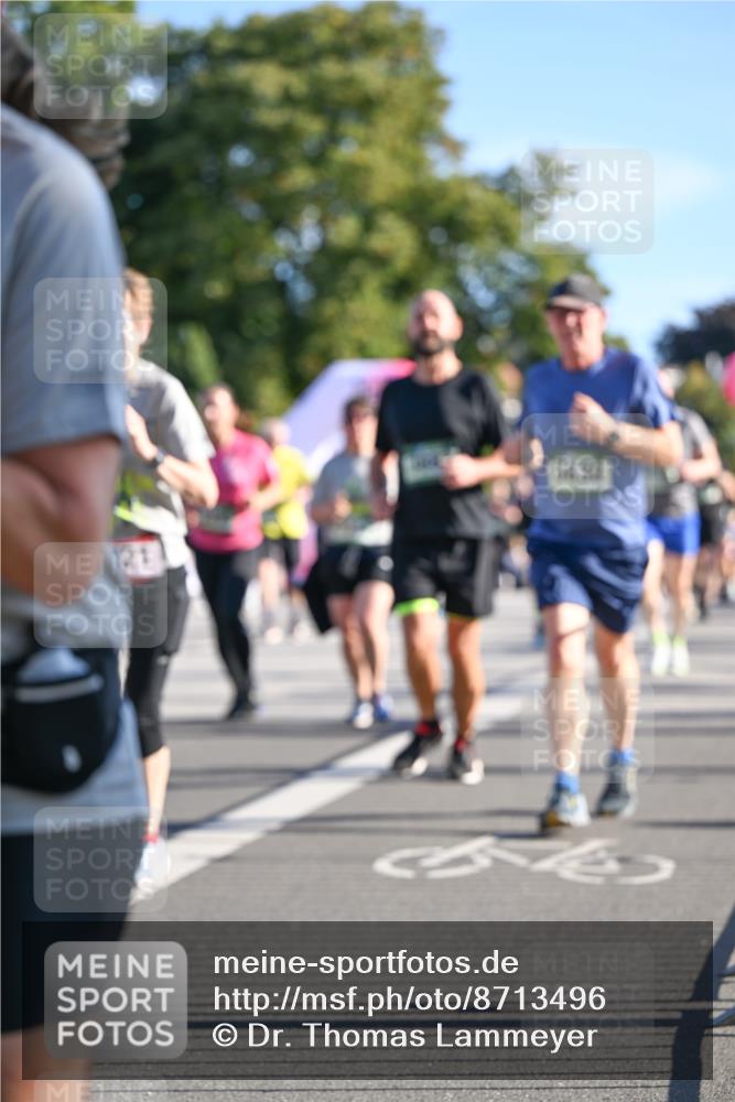 07.09.2025 - BARMER Alsterlauf Dr. Thomas Lammeyer http://msf.ph/oto/8713496 07.09.2025 09:45:07 Laufen  meine-sportfotos.de