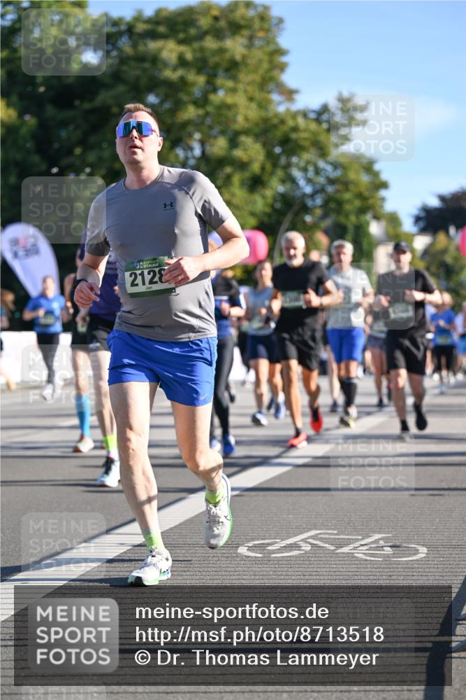 07.09.2025 - BARMER Alsterlauf Dr. Thomas Lammeyer http://msf.ph/oto/8713518 07.09.2025 09:45:11 Laufen 36, 2128 meine-sportfotos.de