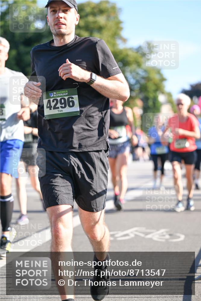 07.09.2025 - BARMER Alsterlauf Dr. Thomas Lammeyer http://msf.ph/oto/8713547 07.09.2025 09:45:16 Laufen 36, 4296 meine-sportfotos.de