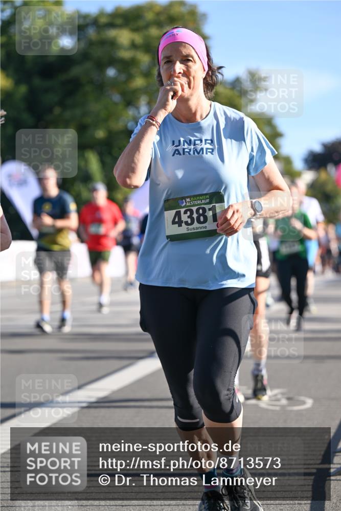 07.09.2025 - BARMER Alsterlauf Dr. Thomas Lammeyer http://msf.ph/oto/8713573 07.09.2025 09:45:20 Laufen 2, 36, 4381 meine-sportfotos.de