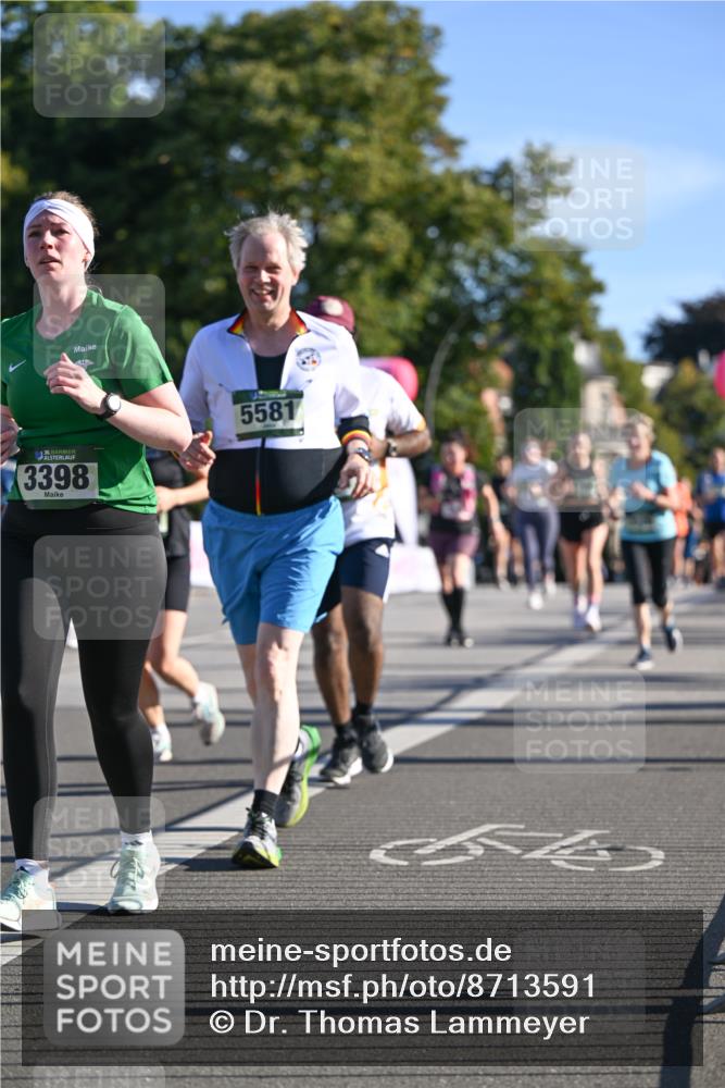 07.09.2025 - BARMER Alsterlauf Dr. Thomas Lammeyer http://msf.ph/oto/8713591 07.09.2025 09:45:24 Laufen 136, 3398, 5581 meine-sportfotos.de