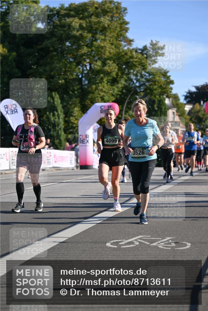 07.09.2025 - BARMER Alsterlauf Dr. Thomas Lammeyer http://msf.ph/oto/8713611 07.09.2025 09:45:27 Laufen 4099, 346, 3526 meine-sportfotos.de