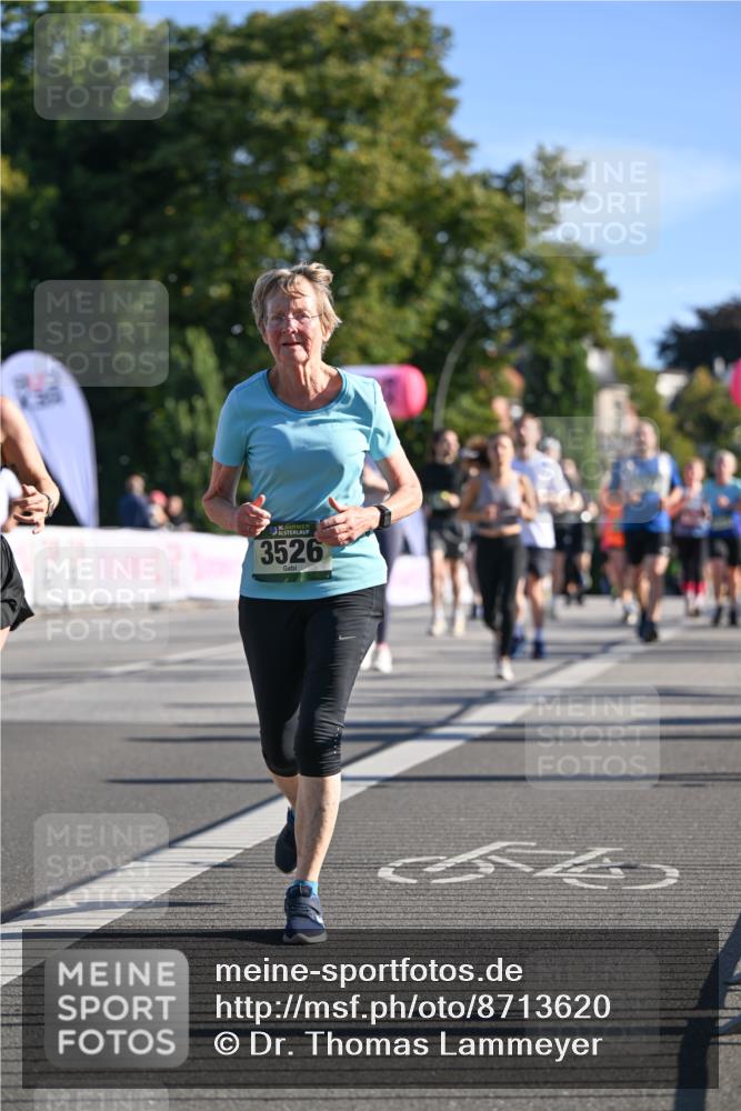 07.09.2025 - BARMER Alsterlauf Dr. Thomas Lammeyer http://msf.ph/oto/8713620 07.09.2025 09:45:28 Laufen 13, 3526 meine-sportfotos.de
