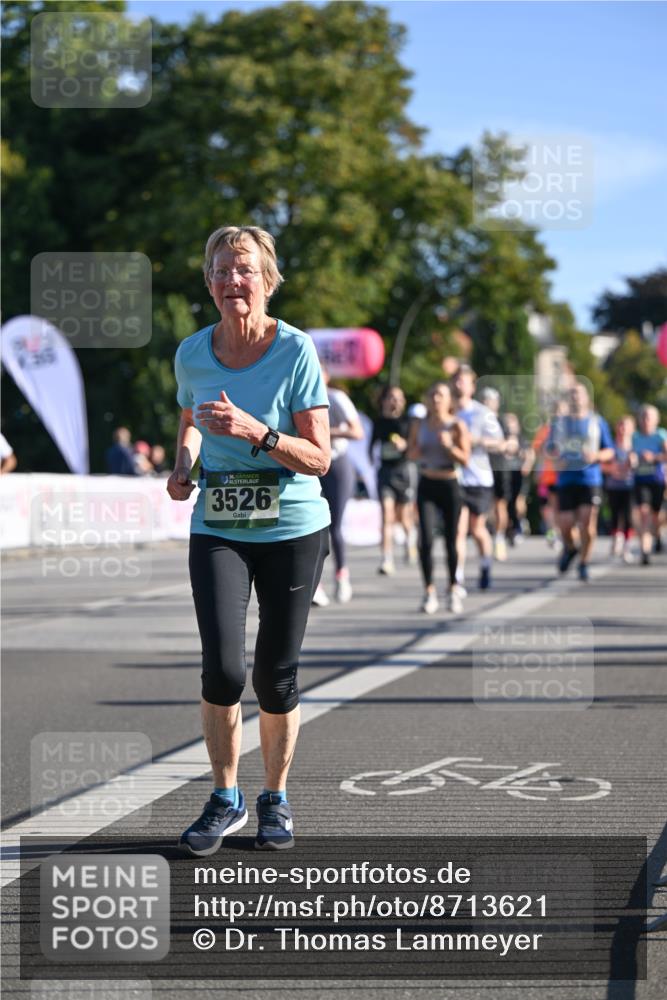07.09.2025 - BARMER Alsterlauf Dr. Thomas Lammeyer http://msf.ph/oto/8713621 07.09.2025 09:45:28 Laufen 36, 3526 meine-sportfotos.de