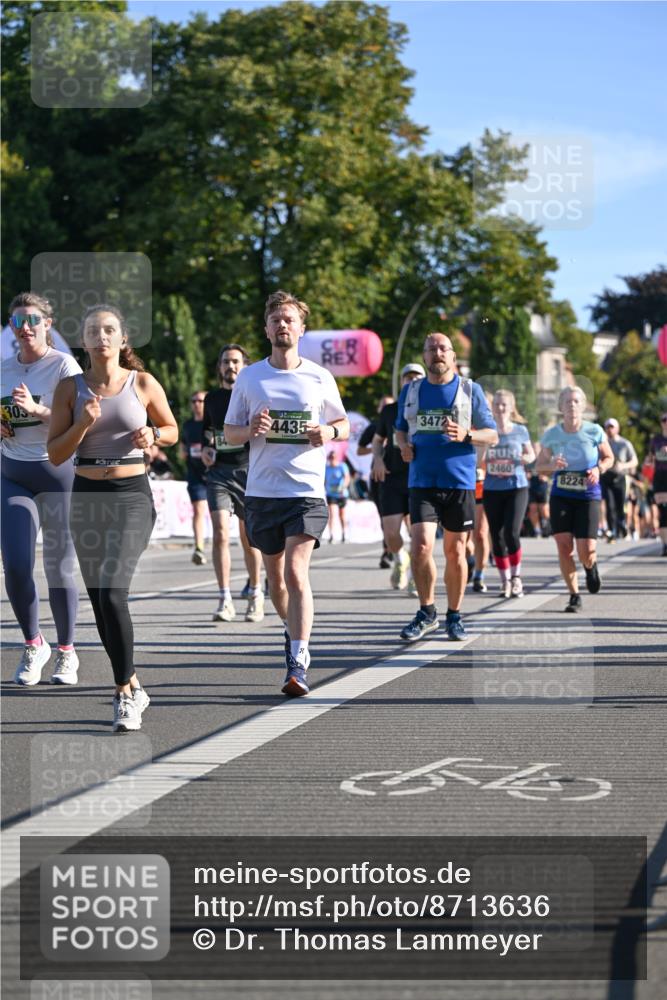 07.09.2025 - BARMER Alsterlauf Dr. Thomas Lammeyer http://msf.ph/oto/8713636 07.09.2025 09:45:31 Laufen 4435, 3472, 2460, 8224, 64 meine-sportfotos.de