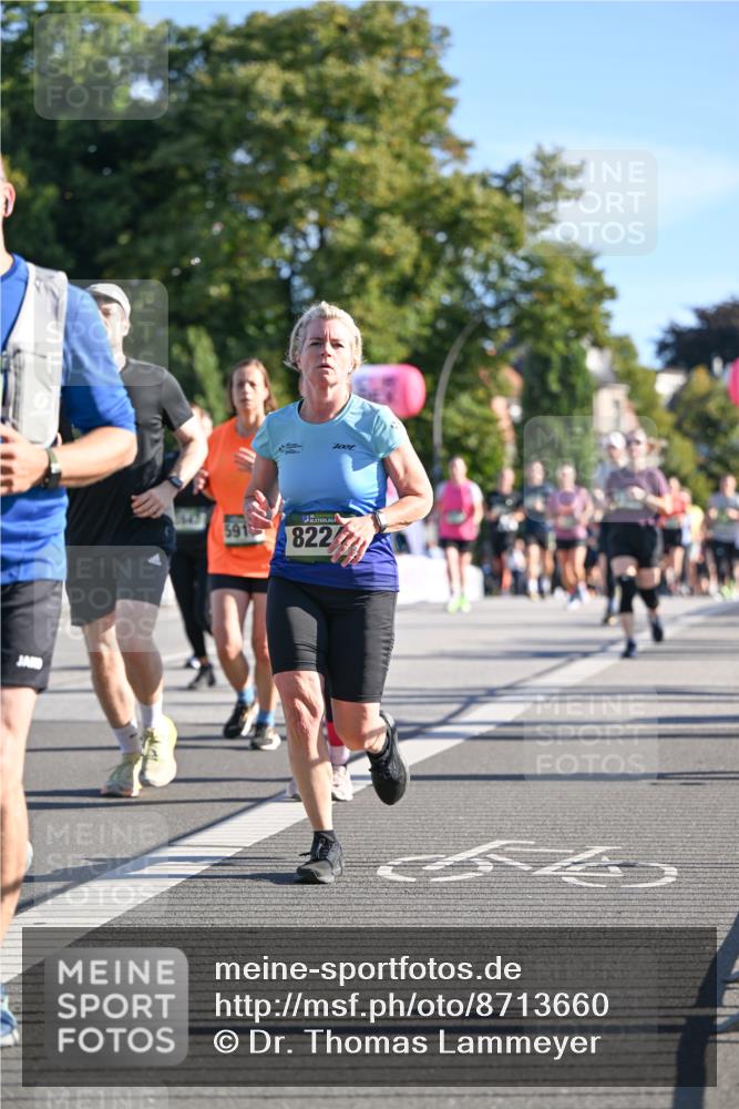07.09.2025 - BARMER Alsterlauf Dr. Thomas Lammeyer http://msf.ph/oto/8713660 07.09.2025 09:45:35 Laufen 7001, 591, 822 meine-sportfotos.de