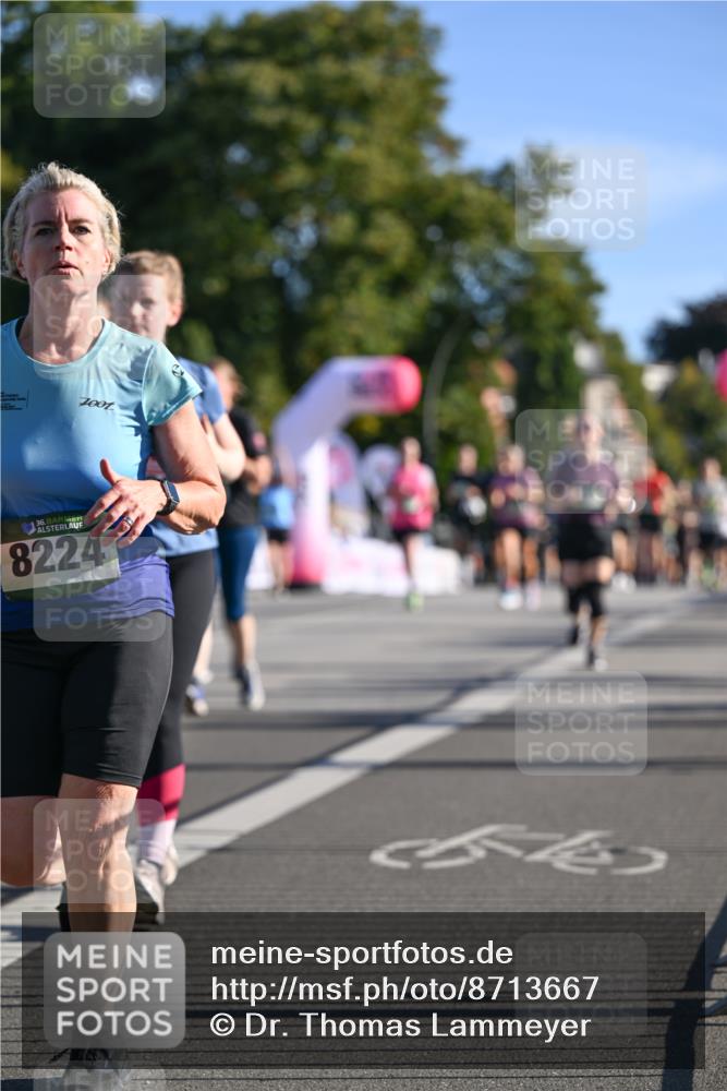 07.09.2025 - BARMER Alsterlauf Dr. Thomas Lammeyer http://msf.ph/oto/8713667 07.09.2025 09:45:36 Laufen 7001, 36, 8224 meine-sportfotos.de