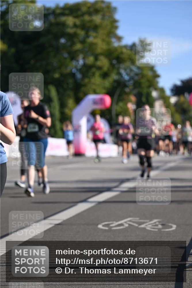 07.09.2025 - BARMER Alsterlauf Dr. Thomas Lammeyer http://msf.ph/oto/8713671 07.09.2025 09:45:37 Laufen  meine-sportfotos.de