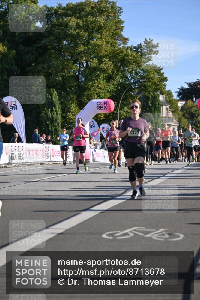 07.09.2025 - BARMER Alsterlauf Dr. Thomas Lammeyer http://msf.ph/oto/8713678 07.09.2025 09:45:38 Laufen 2323, 2077, 3, 3327, 4615, 6180, 2311, 4748 meine-sportfotos.de