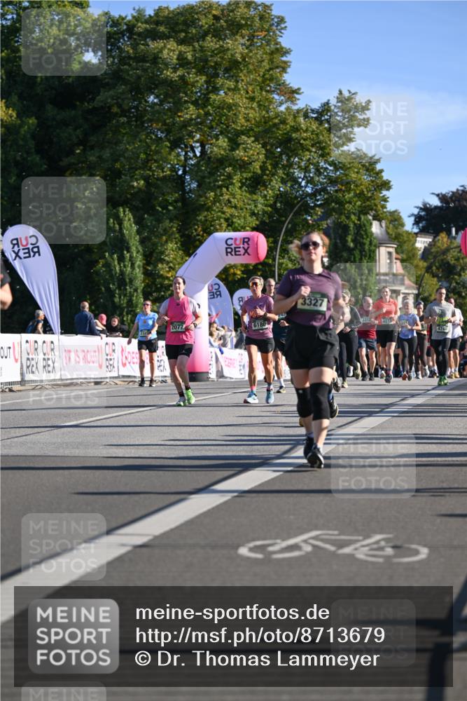 07.09.2025 - BARMER Alsterlauf Dr. Thomas Lammeyer http://msf.ph/oto/8713679 07.09.2025 09:45:38 Laufen 2323, 2077, 6180, 3327, 4748 meine-sportfotos.de