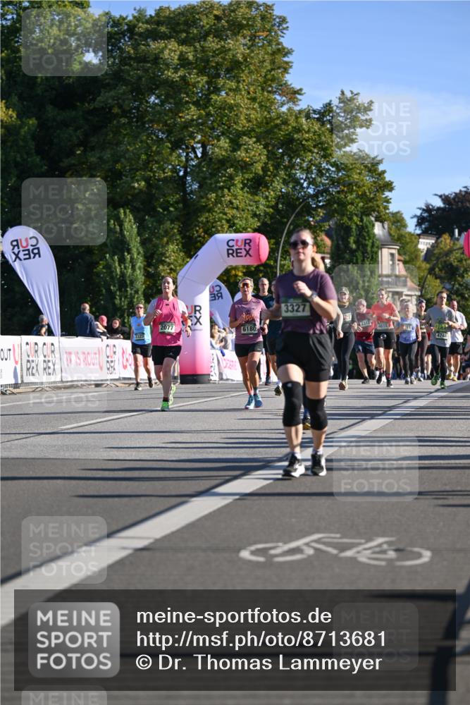 07.09.2025 - BARMER Alsterlauf Dr. Thomas Lammeyer http://msf.ph/oto/8713681 07.09.2025 09:45:38 Laufen 2077, 6180, 3327, 4748 meine-sportfotos.de