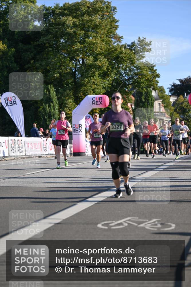07.09.2025 - BARMER Alsterlauf Dr. Thomas Lammeyer http://msf.ph/oto/8713683 07.09.2025 09:45:39 Laufen 232, 2077, 3327, 6180, 4615, 2311, 4748 meine-sportfotos.de