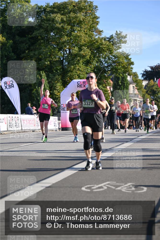 07.09.2025 - BARMER Alsterlauf Dr. Thomas Lammeyer http://msf.ph/oto/8713686 07.09.2025 09:45:39 Laufen 2077, 6180, 3327, 2311, 4748 meine-sportfotos.de