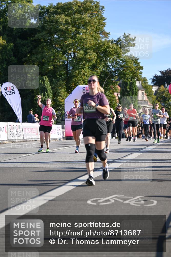 07.09.2025 - BARMER Alsterlauf Dr. Thomas Lammeyer http://msf.ph/oto/8713687 07.09.2025 09:45:39 Laufen 2077, 02, 180, 3327, 2068, 91, 4615, 23114748 meine-sportfotos.de