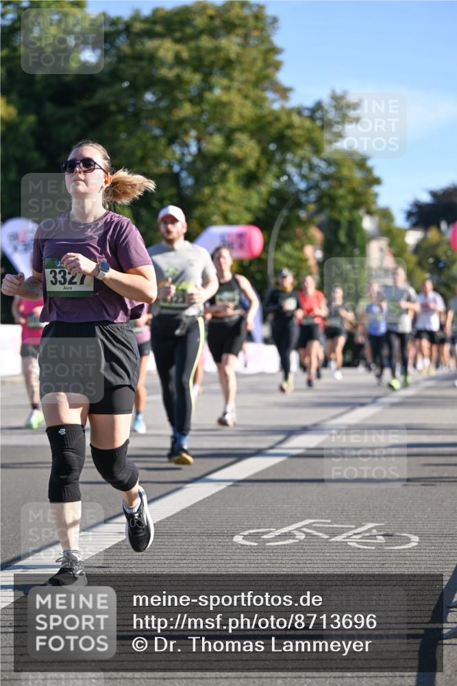 07.09.2025 - BARMER Alsterlauf Dr. Thomas Lammeyer http://msf.ph/oto/8713696 07.09.2025 09:45:40 Laufen 3327 meine-sportfotos.de