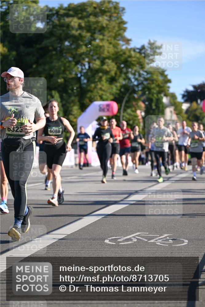 07.09.2025 - BARMER Alsterlauf Dr. Thomas Lammeyer http://msf.ph/oto/8713705 07.09.2025 09:45:42 Laufen 19, 6323, 6088, 0 meine-sportfotos.de