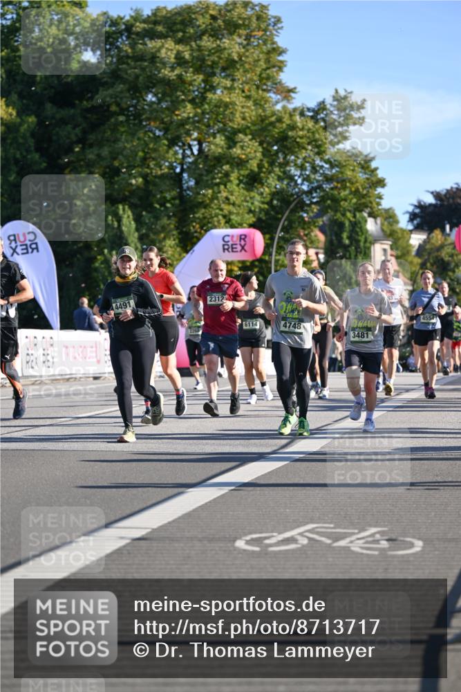 07.09.2025 - BARMER Alsterlauf Dr. Thomas Lammeyer http://msf.ph/oto/8713717 07.09.2025 09:45:44 Laufen 4491, 2312, 4554, 6114, 4748, 3481 meine-sportfotos.de