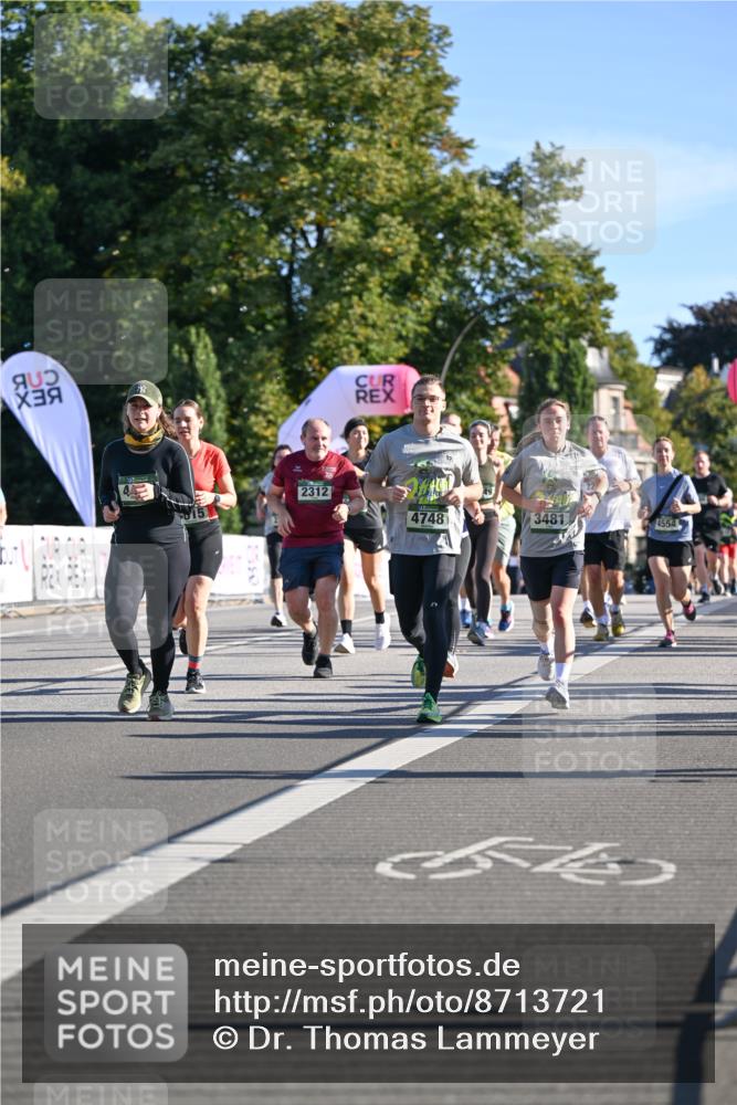 07.09.2025 - BARMER Alsterlauf Dr. Thomas Lammeyer http://msf.ph/oto/8713721 07.09.2025 09:45:44 Laufen 2312, 4748, 3481, 4554 meine-sportfotos.de