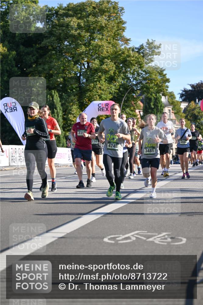 07.09.2025 - BARMER Alsterlauf Dr. Thomas Lammeyer http://msf.ph/oto/8713722 07.09.2025 09:45:45 Laufen 2312, 5114, 4748, 3481, 4554, 558 meine-sportfotos.de